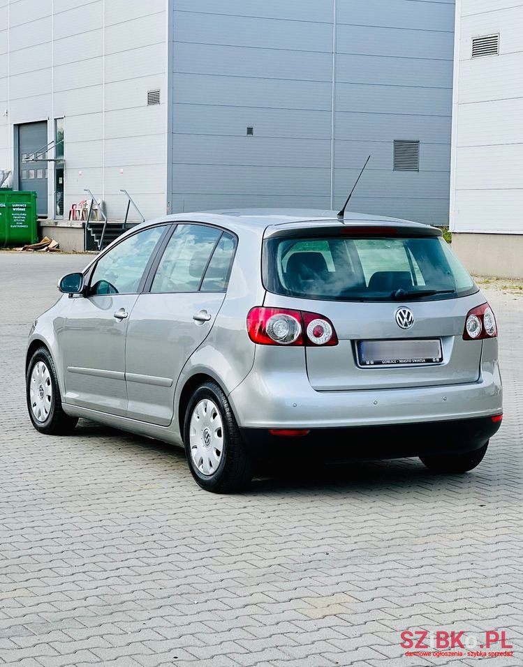 2006' Volkswagen Golf Plus photo #5