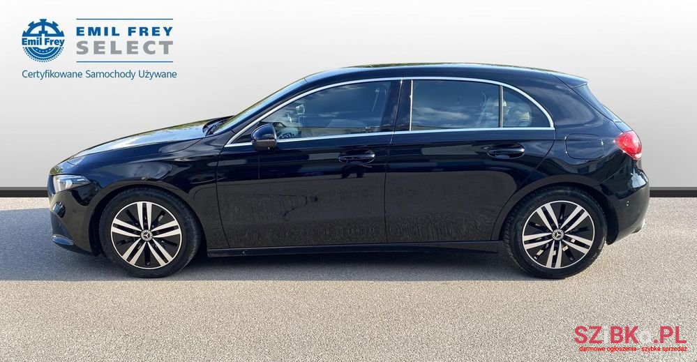 2022' Mercedes-Benz A-Class photo #2