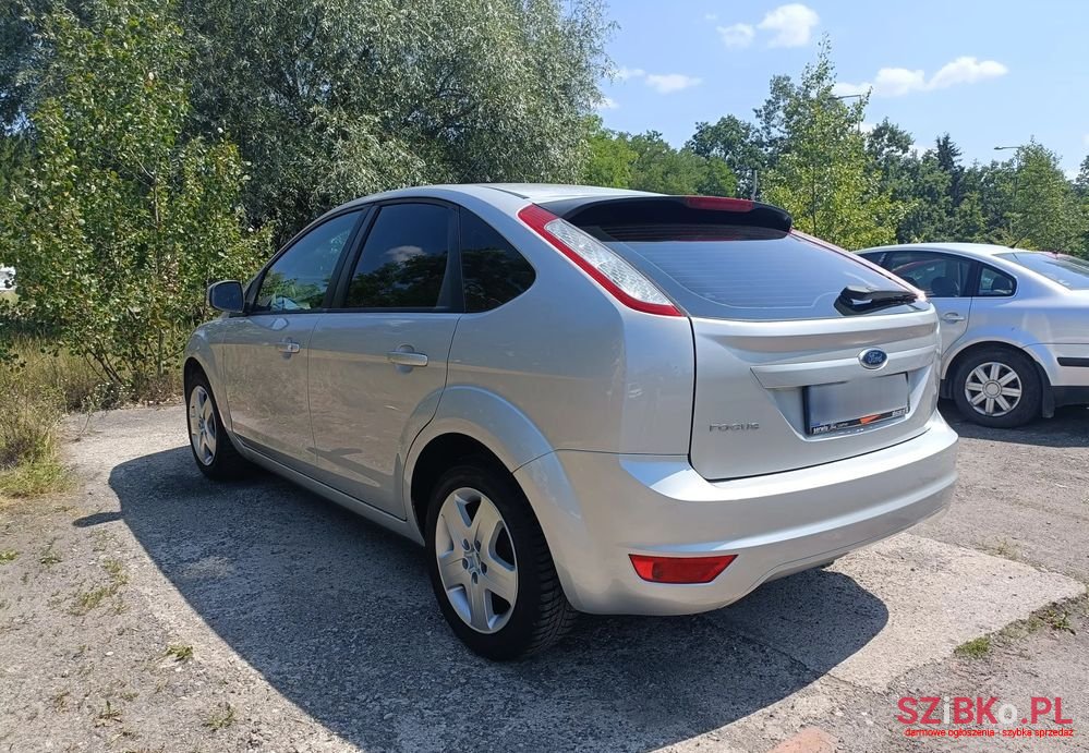 2009' Ford Focus 1.6 16V Trend photo #3