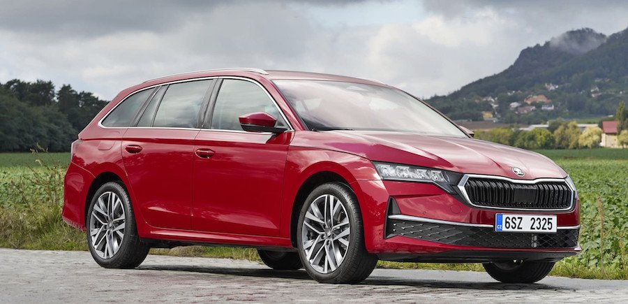 Skoda вперше зробила Octavia повним гібридом: відомі характеристики