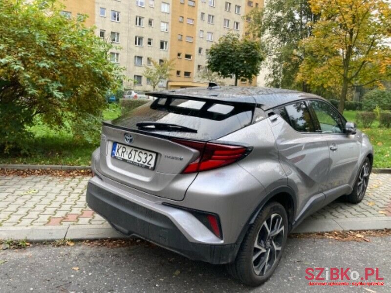 2021' Toyota C-HR photo #5
