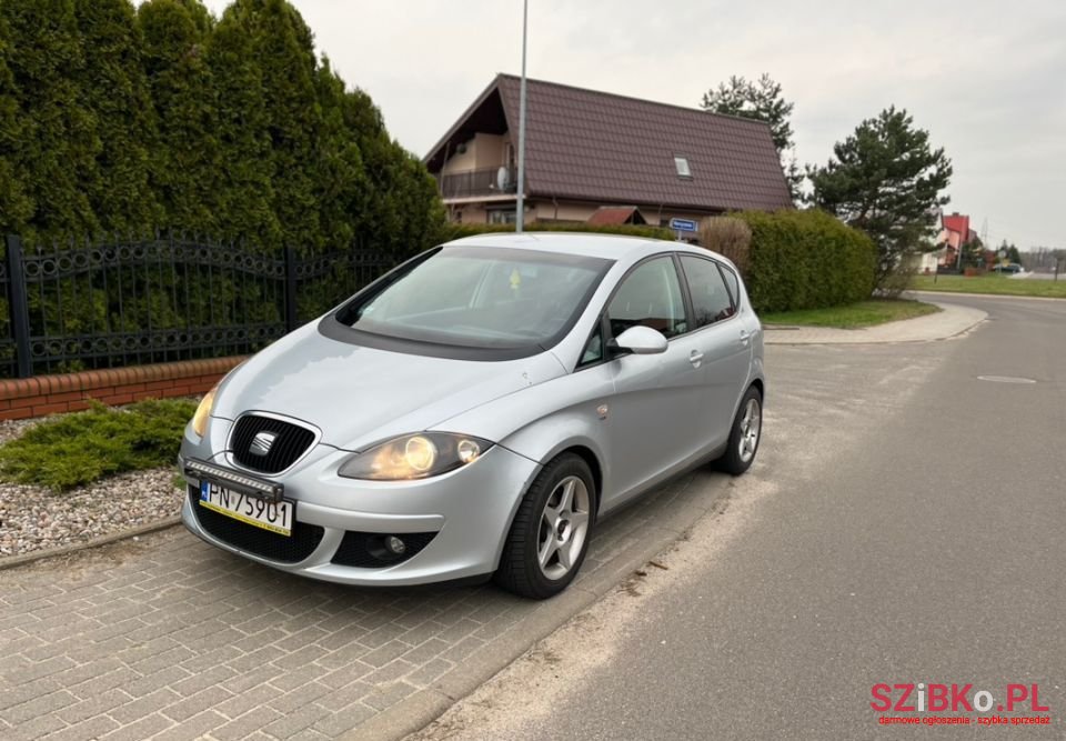 2005' SEAT Altea photo #2