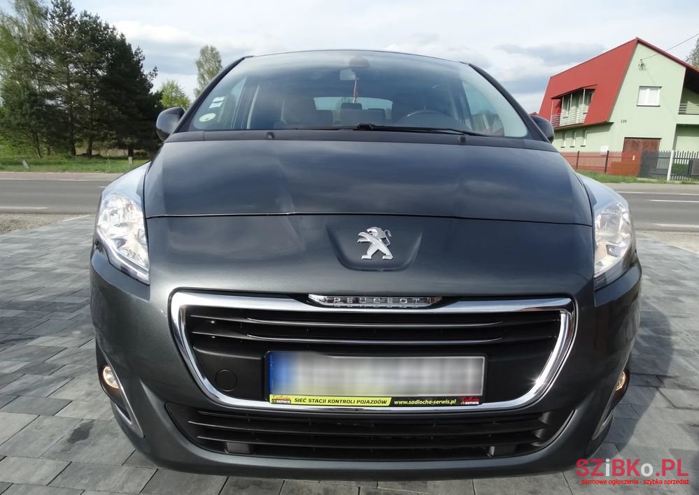 2014' Peugeot 5008 photo #1