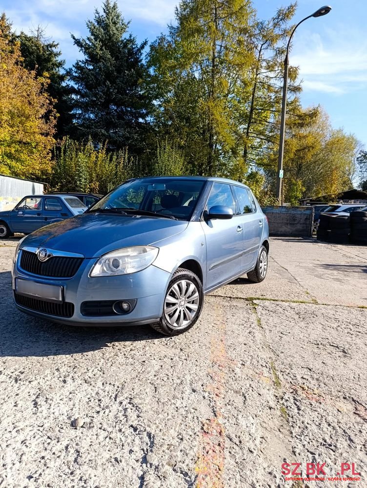 2007' Skoda Fabia 1.4 16V Sport photo #1