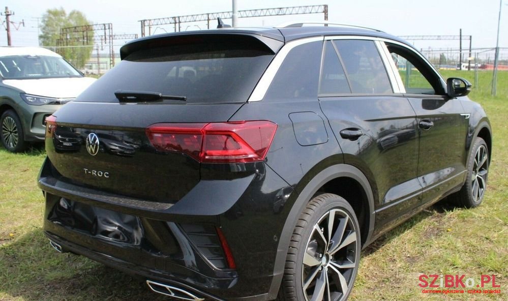 2024' Volkswagen T-Roc photo #4