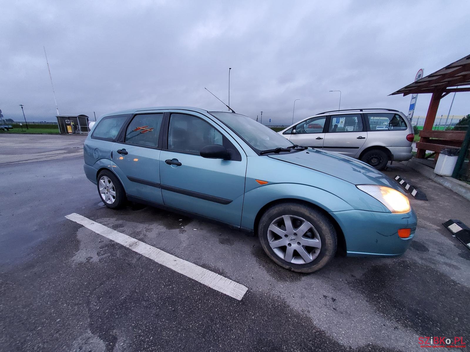 1999' Ford Focus photo #3