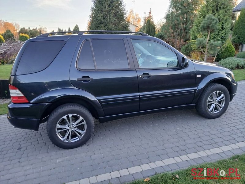 2001' Mercedes-Benz Ml 320 photo #4