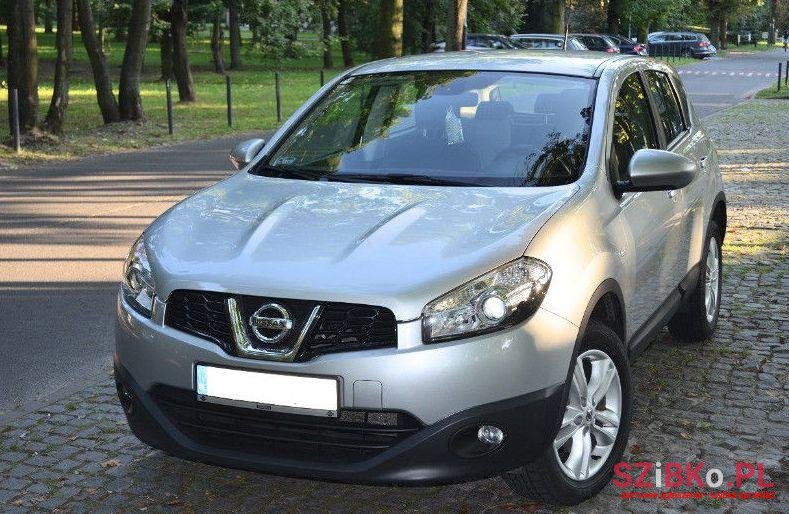 2012' Nissan Qashqai photo #2