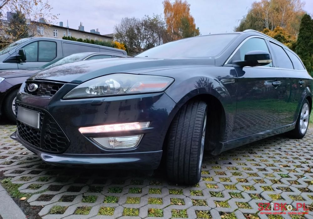 2014' Ford Mondeo photo #6