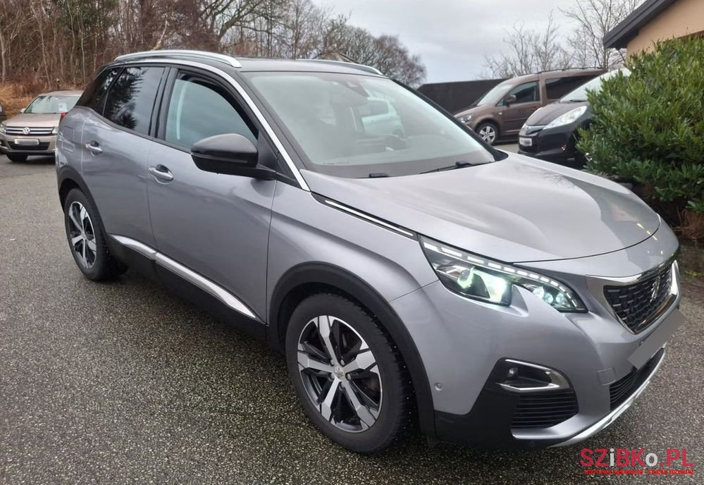 2017' Peugeot 3008 photo #3