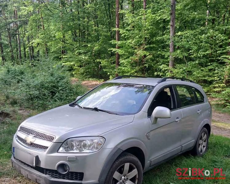 2006' Chevrolet Captiva 2.0 D High photo #2