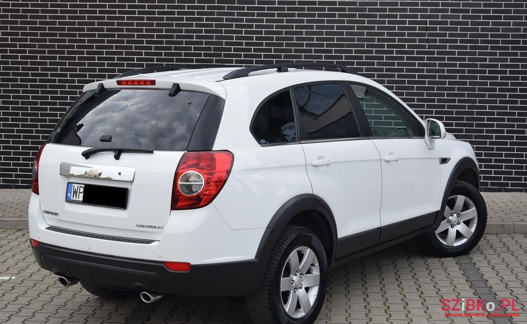 2011' Chevrolet Captiva photo #6