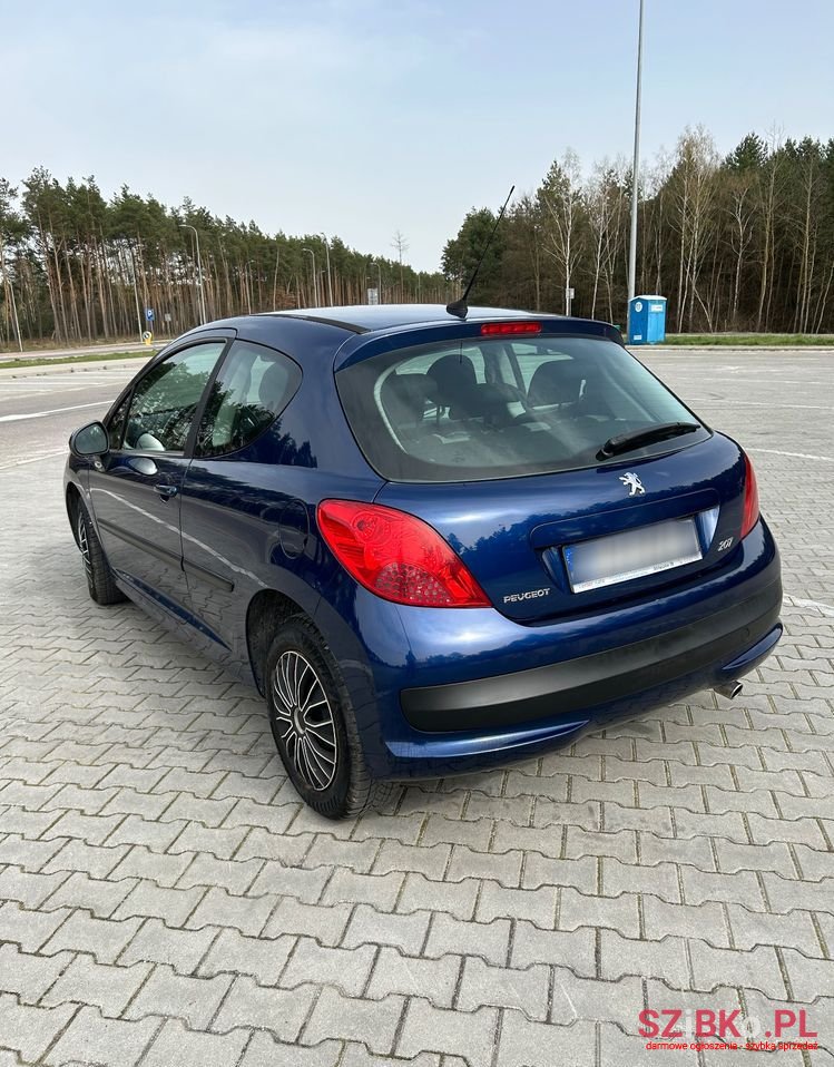 2009' Peugeot 207 1.4 16V Trendy photo #3