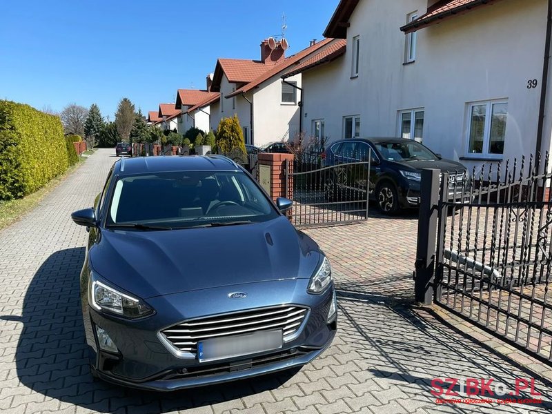 2021' Ford Focus photo #1