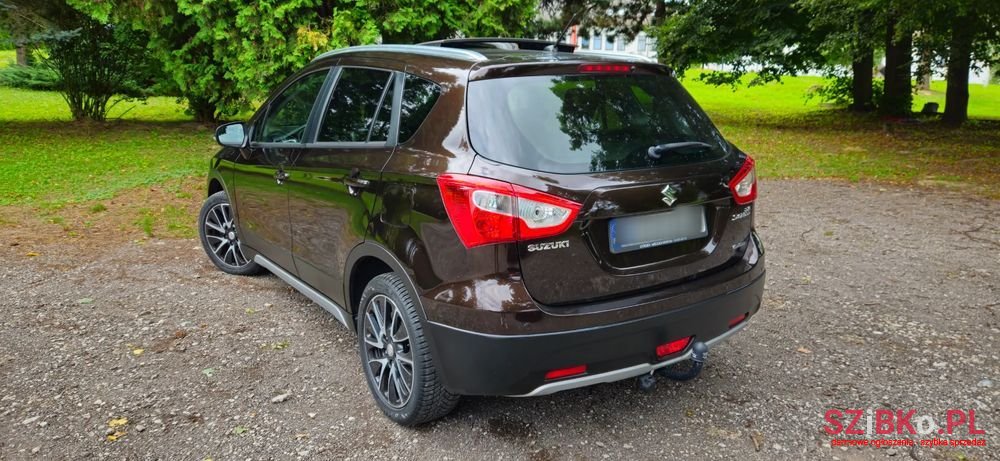 2013' Suzuki SX4 1.6 Premium photo #4