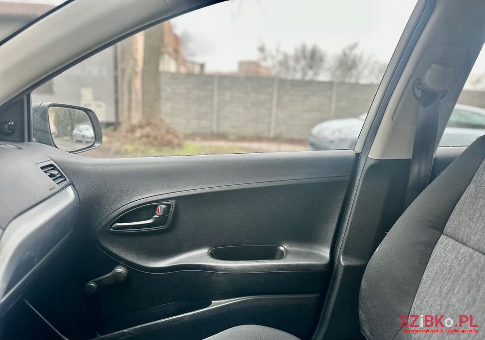 2013' Kia Picanto 1.0 L photo #3