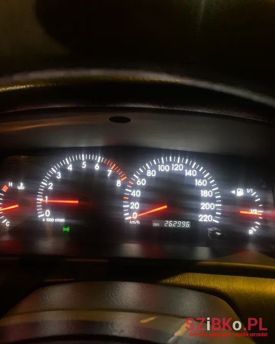 2004' Toyota Corolla photo #4