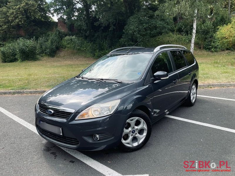 2010' Ford Focus photo #1