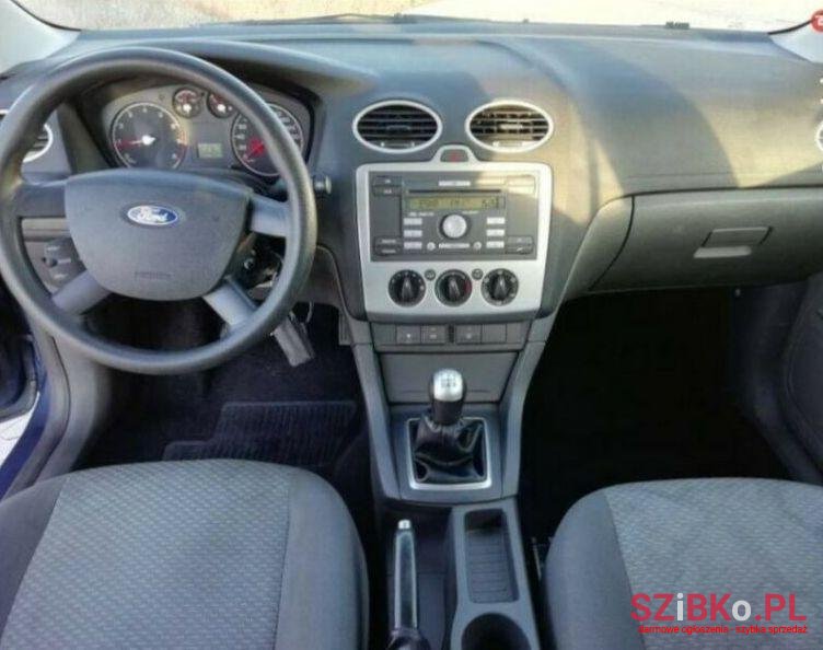 2006' Ford Focus photo #4