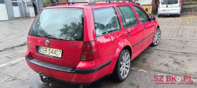 1999' Volkswagen Golf photo #2