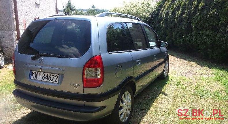 2003' Opel Zafira photo #2