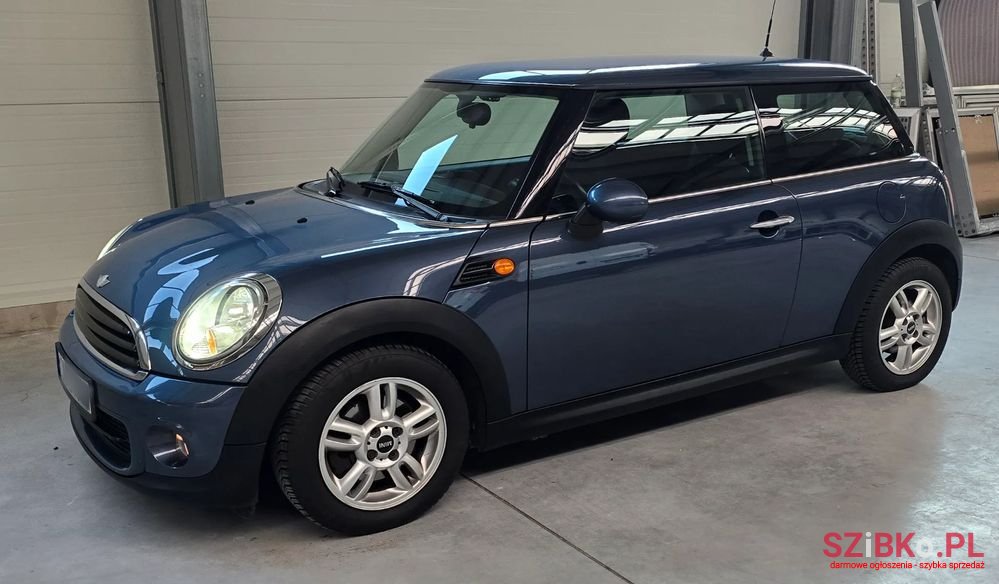 2011' MINI One photo #2