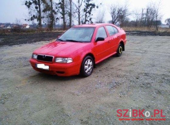 1998' Skoda Octavia photo #1