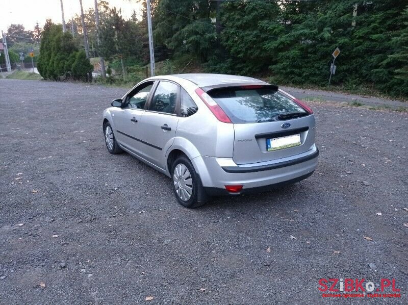 2006' Ford Focus photo #3