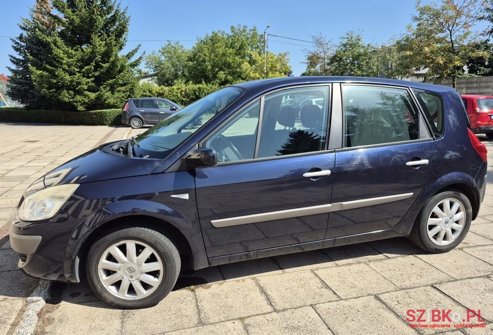 2007' Renault Scenic photo #1