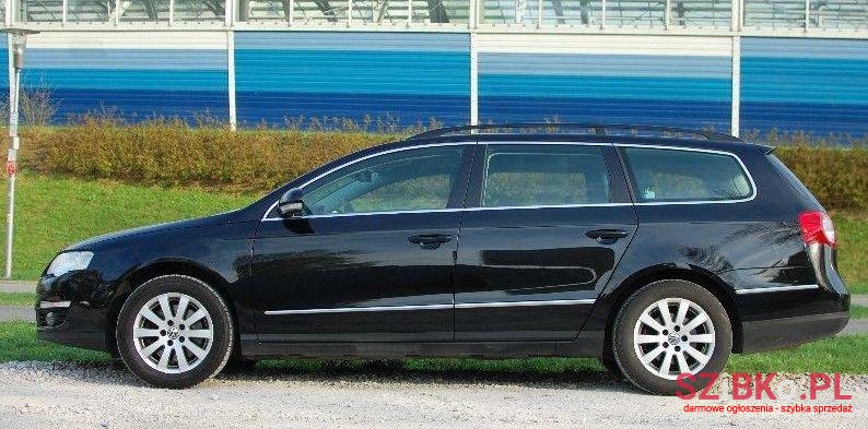 2007' Volkswagen Passat photo #1