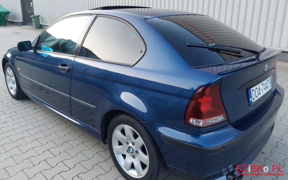 2005' BMW 3 Series photo #4