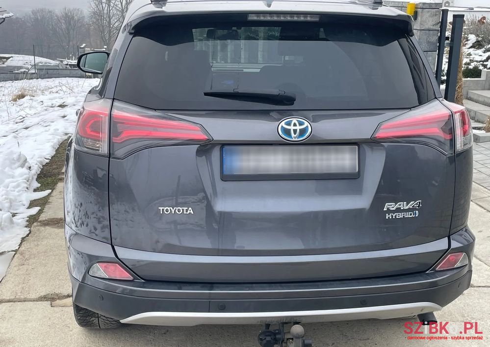 2016' Toyota RAV4 Hybrid Premium 4X2 photo #3