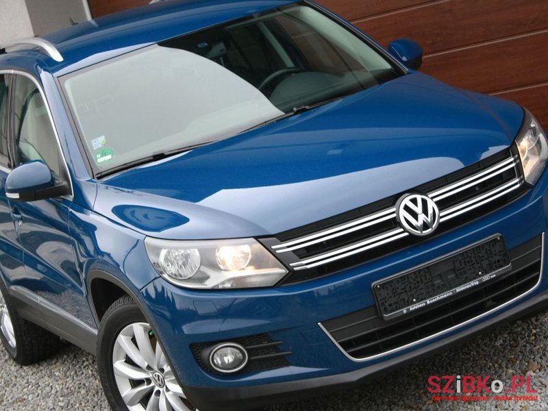 2012' Volkswagen Tiguan photo #5