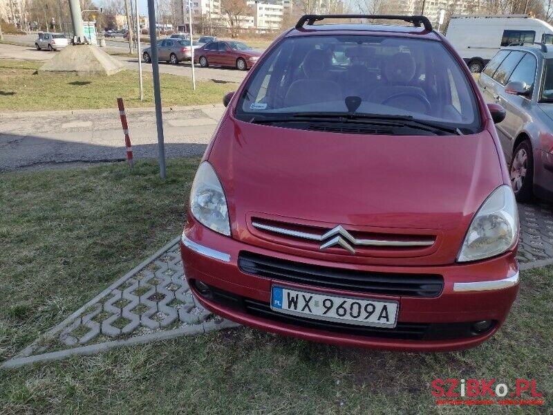 2007' Citroen Xsara Picasso photo #1