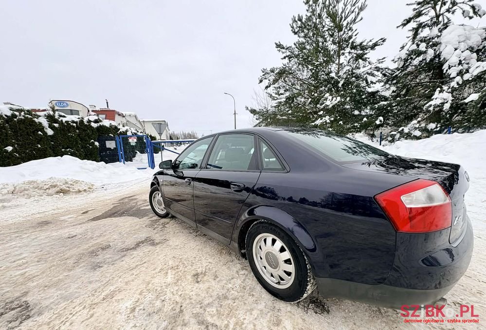 2003' Audi A4 Limousine photo #4