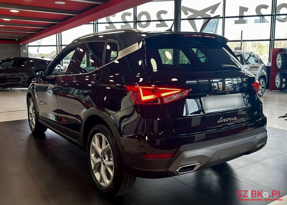 2023' SEAT Arona 1.0 Tsi Fr S&S Dsg photo #3