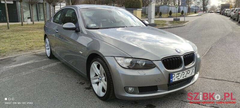 2008' BMW Seria 3 photo #1