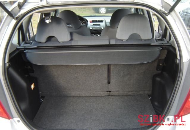 2006' Honda Jazz photo #4