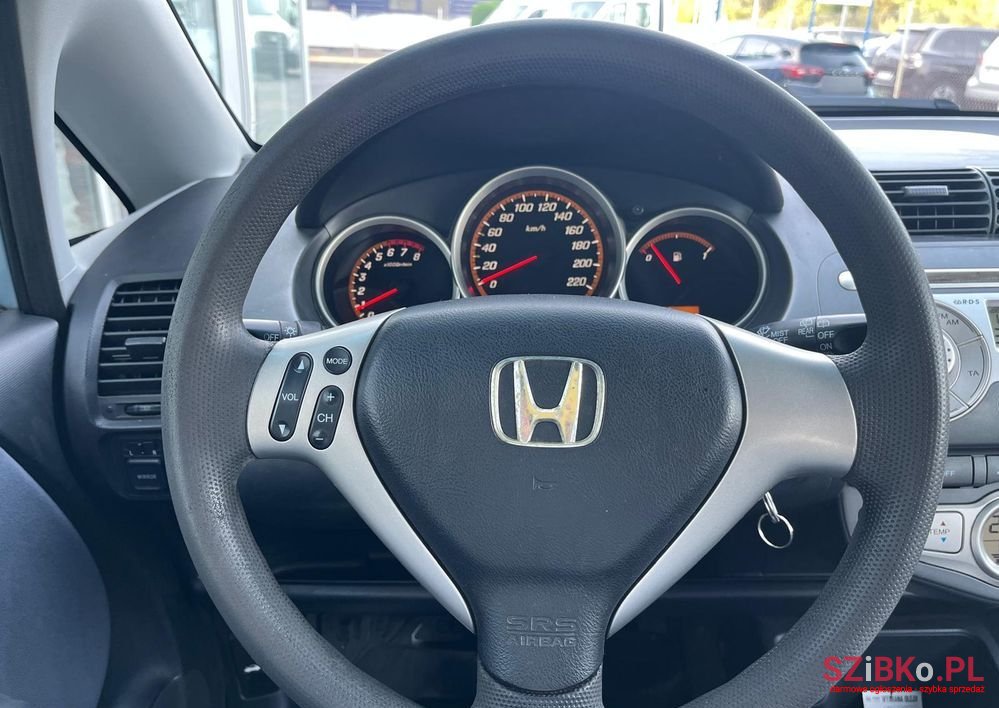 2005' Honda Jazz 1.4 Ls photo #6