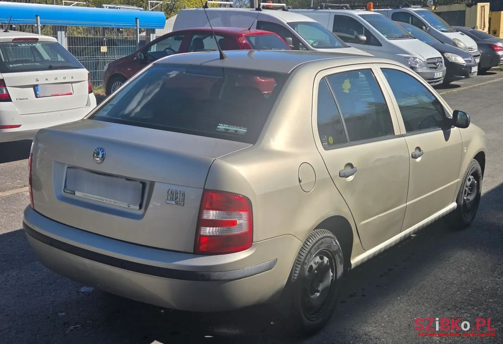 2006' Skoda Fabia photo #2
