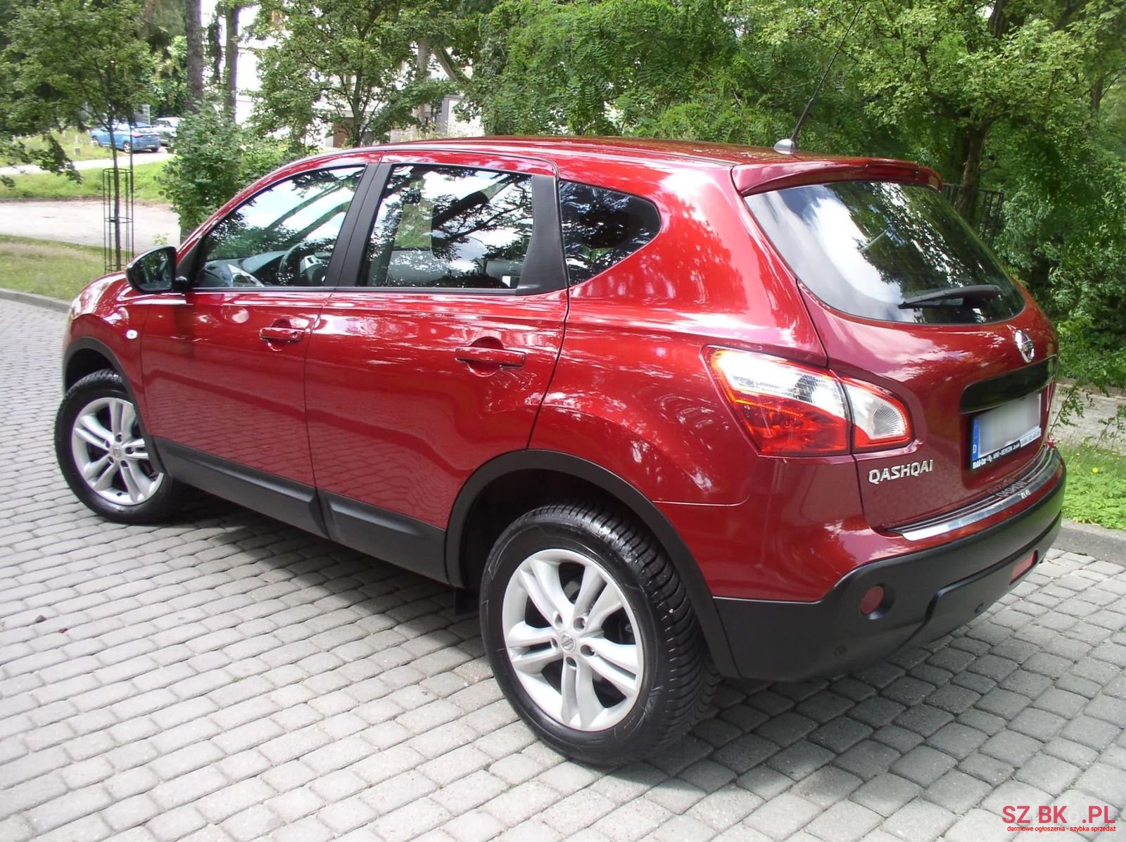 2011' Nissan Qashqai photo #2