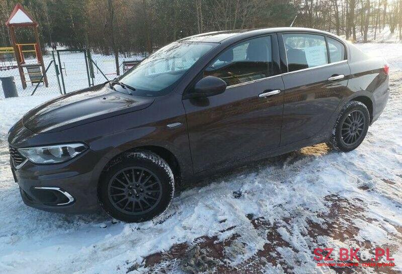 2016' Fiat Tipo photo #1