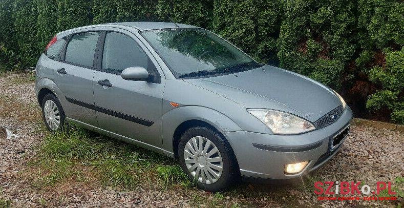 2004' Ford Focus photo #1