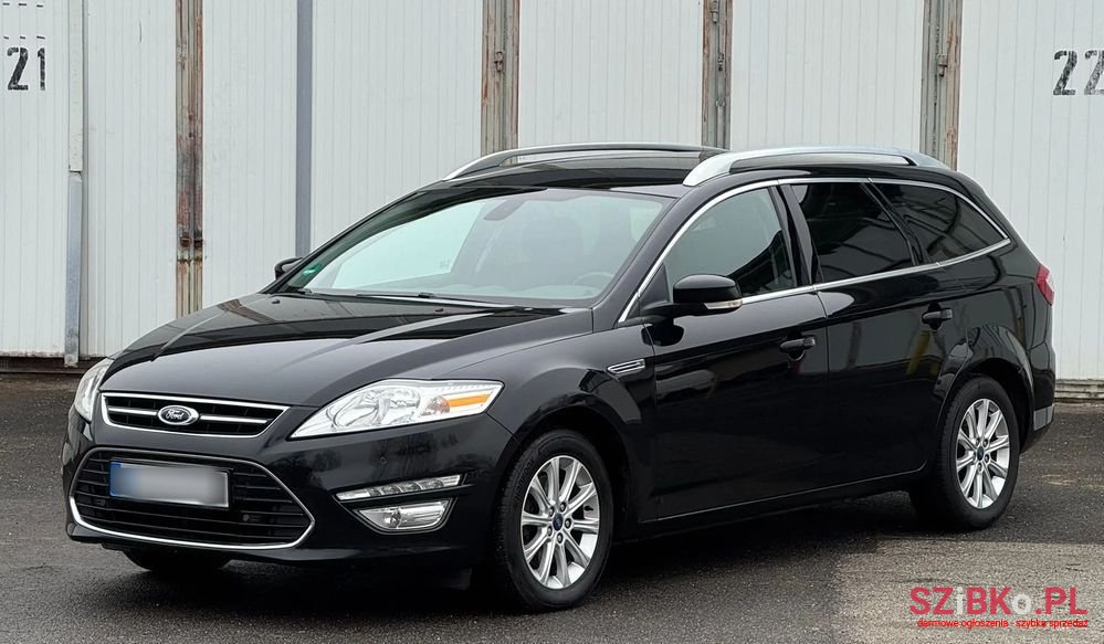 2011' Ford Mondeo photo #1