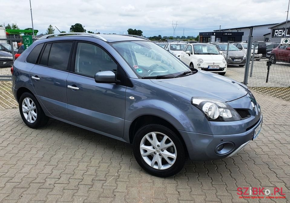 2009' Renault Koleos photo #2