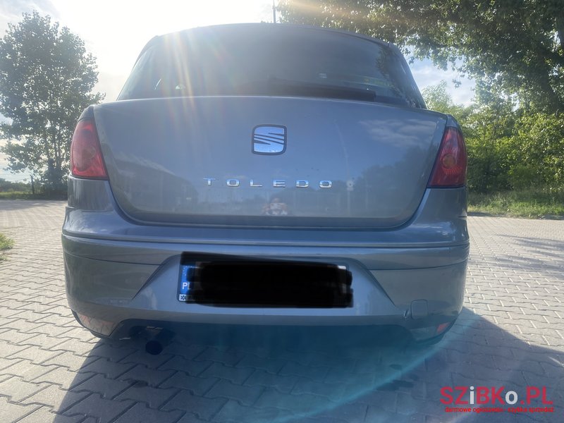 2007' SEAT Toledo photo #1