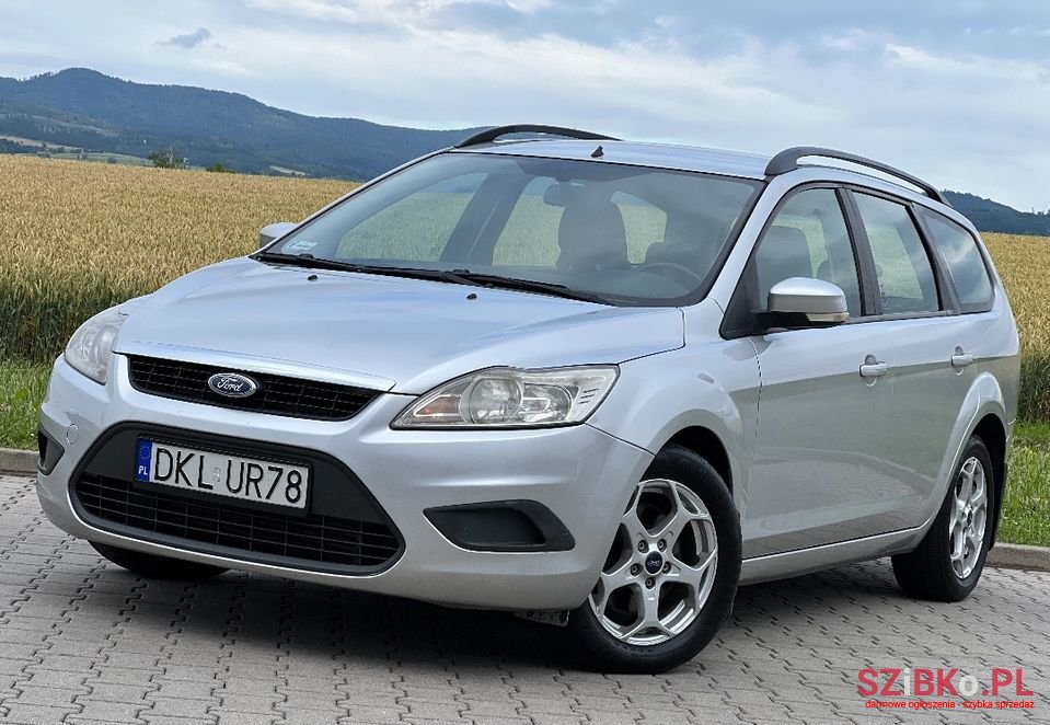 2009' Ford Focus photo #1