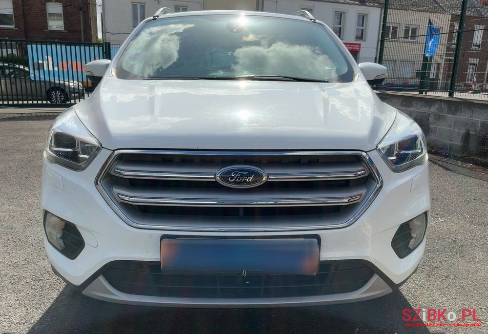 2020' Ford Kuga photo #1
