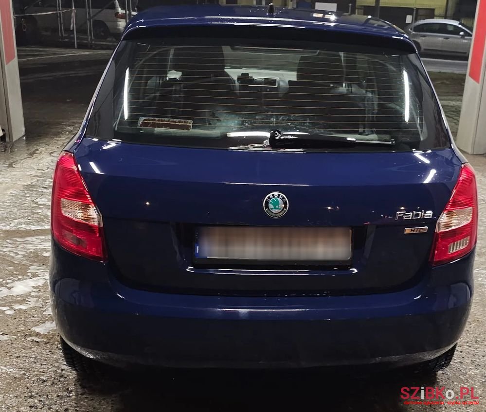 2011' Skoda Fabia 1.2 12V Classic photo #4