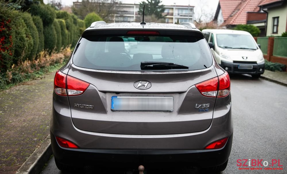 2012' Hyundai ix35 photo #6